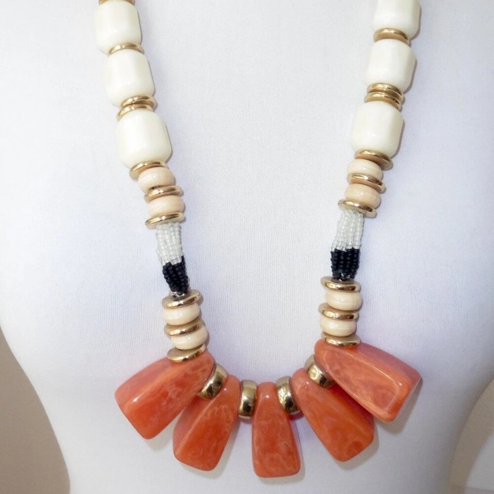 Anthropologie Bauble Bijous Coral/Ivory /Gold Chunky Heavy Statement Necklace